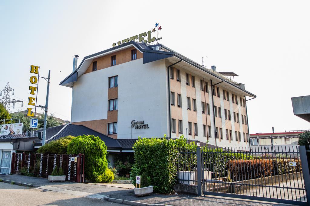 Hotel Galant فيناريا ريالي المظهر الخارجي الصورة